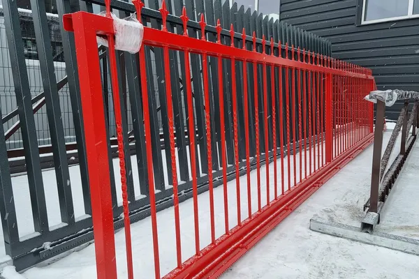 Pagaminti vartai aikštelėje